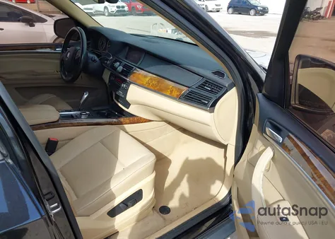 2011 BMW X5 xDrive35I/xDrive35I Premium/xDrive35I Sport Activity z USA, uszkodzony, nr VIN 5UXZV4C53BL409181